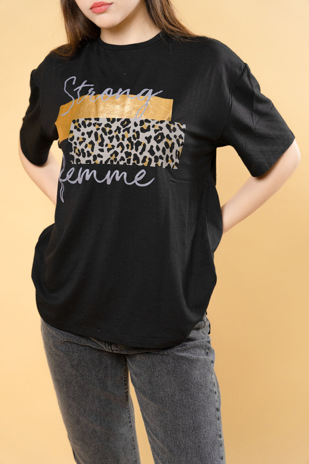 T-shirt with front print